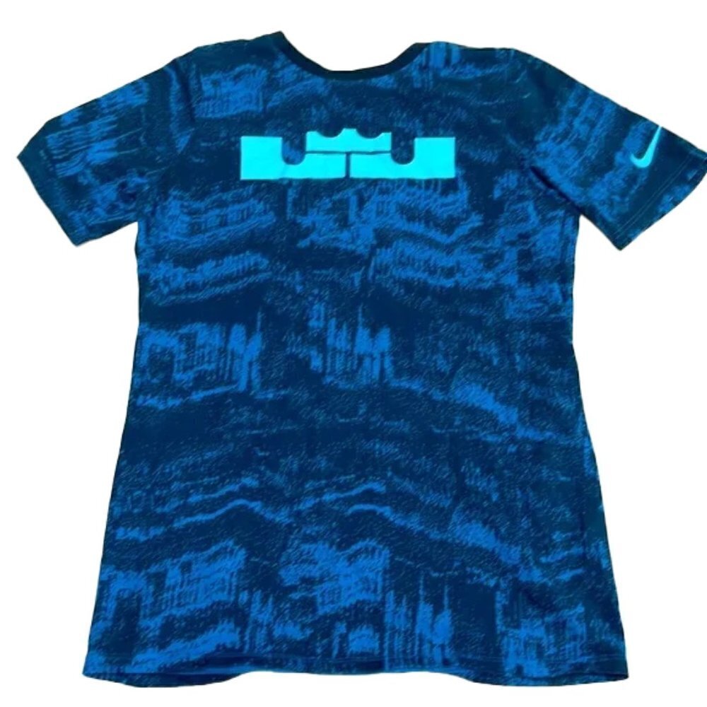❤️NIKE LeBron James Logo boys Shirt Size Large